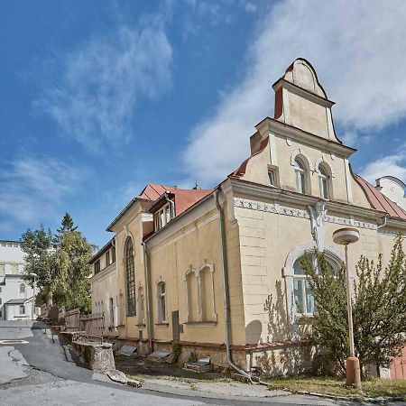 Apartman Villa Eiche Mariánské Lázně Exteriör bild