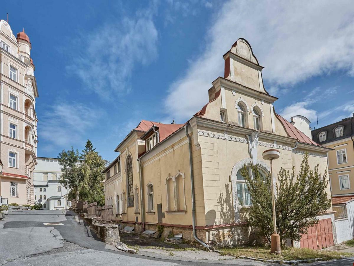 Apartman Villa Eiche Mariánské Lázně Exteriör bild